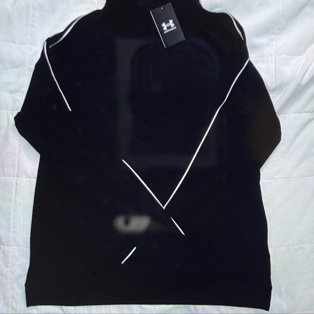 Men's Under Armour Size Lg